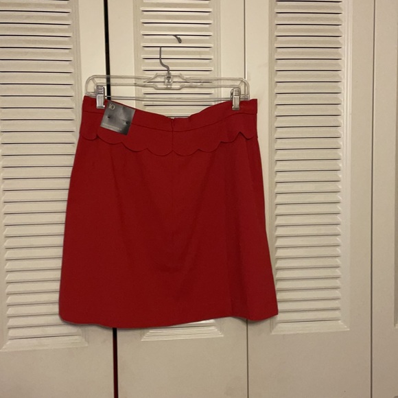 Scalloped waist skirt - Picture 2 of 4